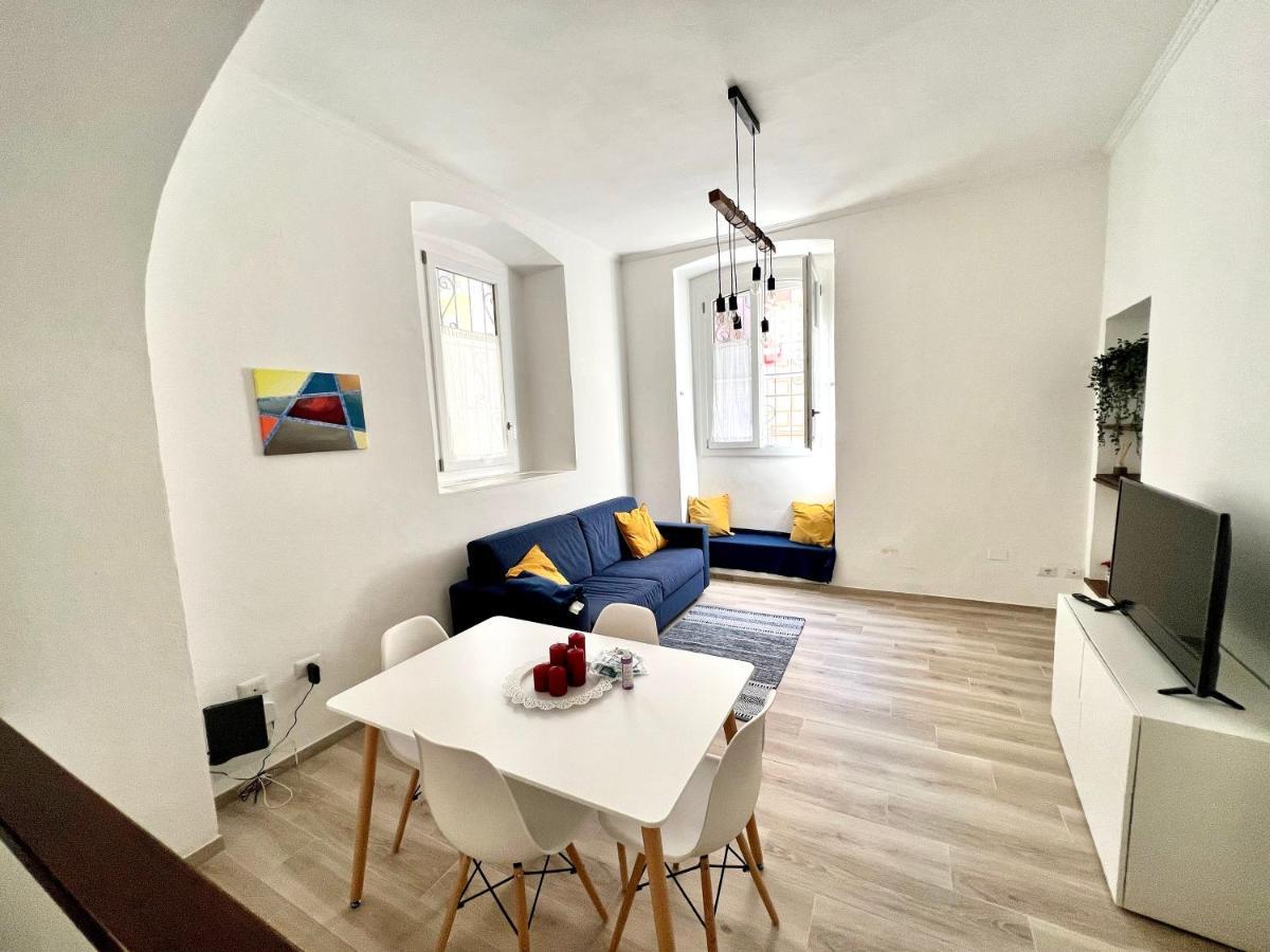 Apartamento La Casa Di Ale Nel Centro Storico Di Cagliari Exterior foto