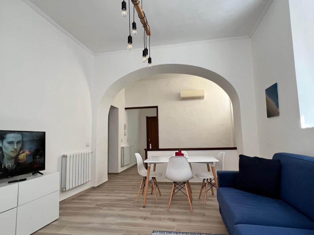 Apartamento La Casa Di Ale Nel Centro Storico Di Cagliari Exterior foto