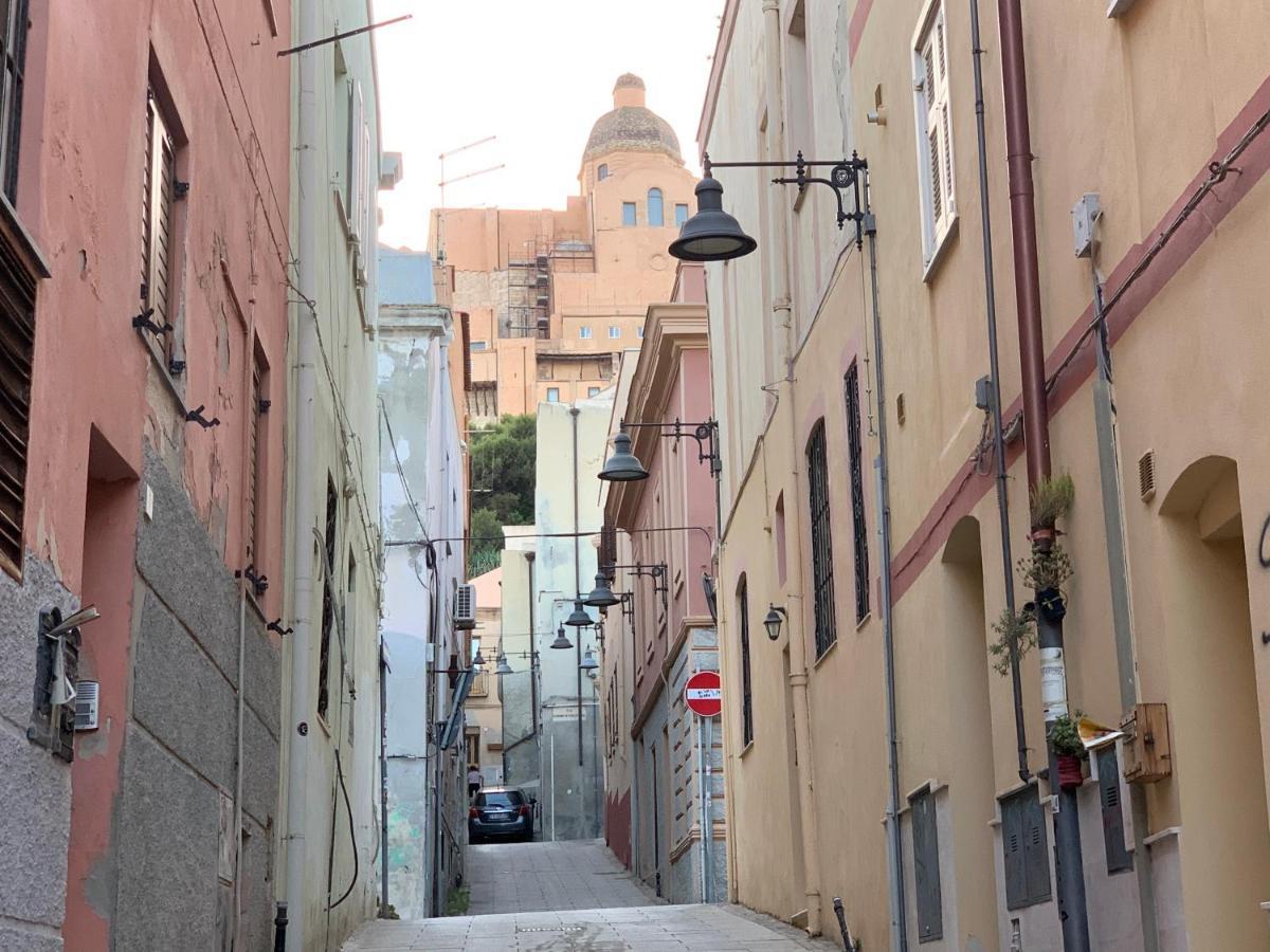 Apartamento La Casa Di Ale Nel Centro Storico Di Cagliari Exterior foto